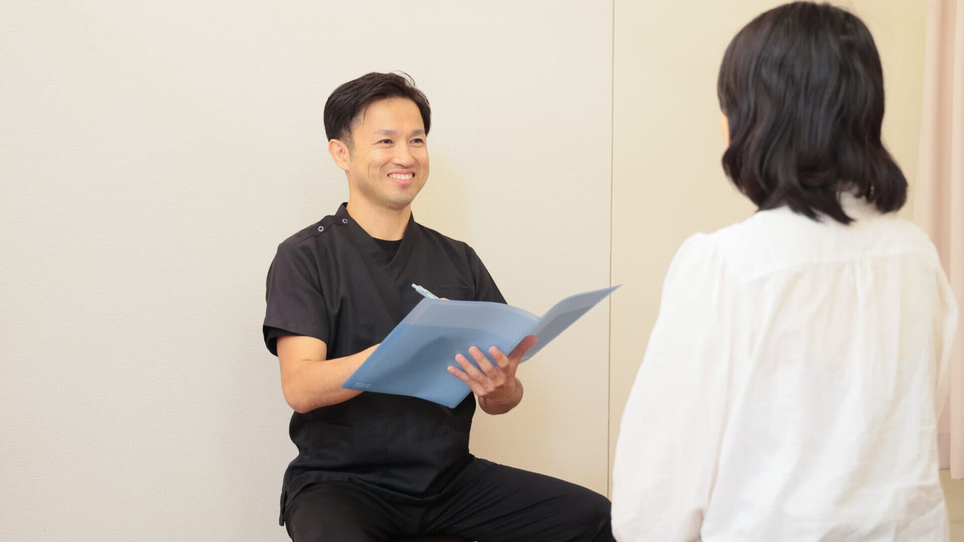 神経整体による精密施術