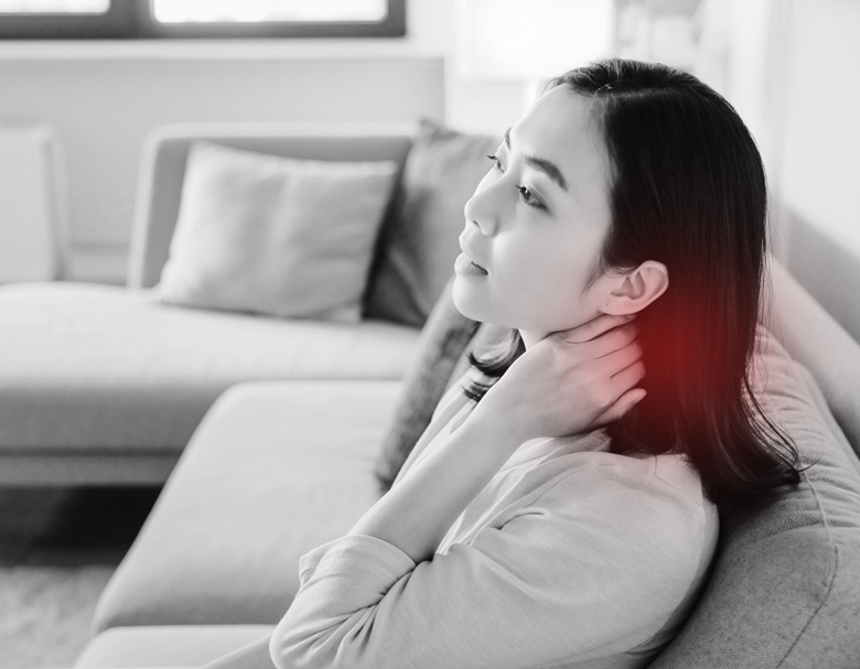 【枚方市】交通事故の不調が長引く理由｜23年の実績が明かす「神経の縮み」とNJM理論