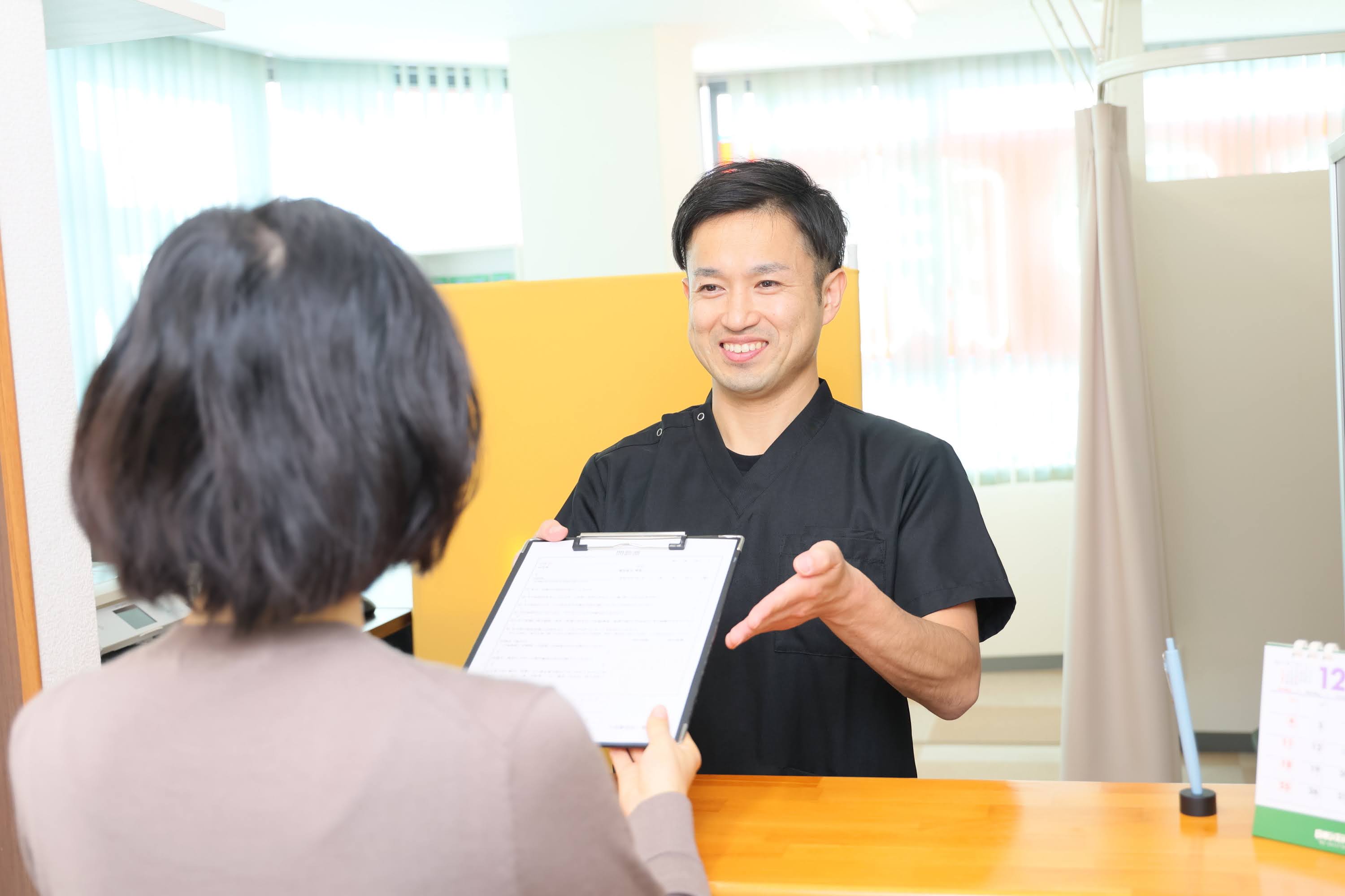 【枚方市】交通事故で病院（整形外科）と整骨院を「併用」すべき決定的な理由